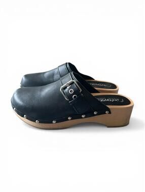 L’Intervalle Black Leather Clogs Studded Buckle Platform Mule EU 37